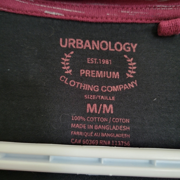 💥2 for 30💥 Two Long Sleeve Tees - Picture 5 of 6